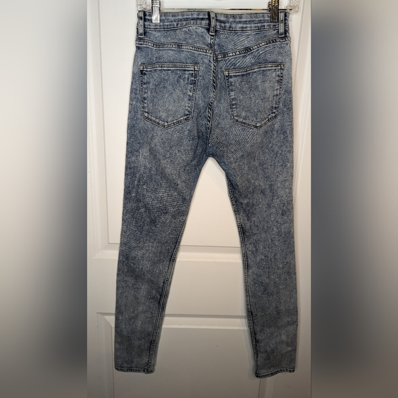 Skinny regular jeans, light blue/stonewash from h&m size 4 - Picture 3 of 4